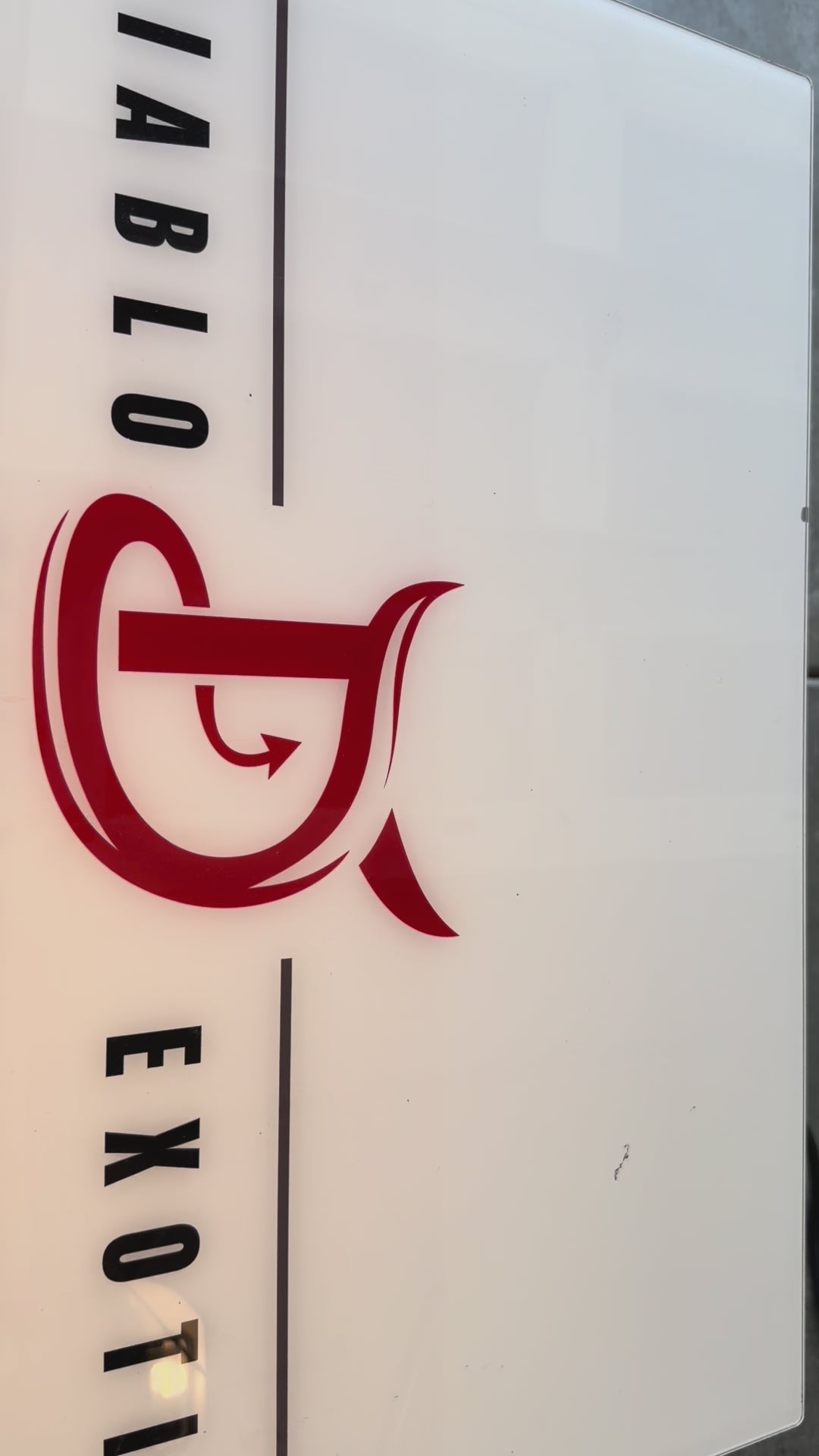 Bang Enchi Het Clown